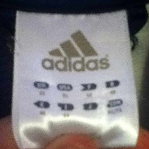 Adidas Sweater - Picture 4 of 4