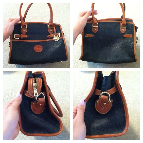 🚫SOLD🚫Dooney & Bourke Matching Set - Picture 3 of 4