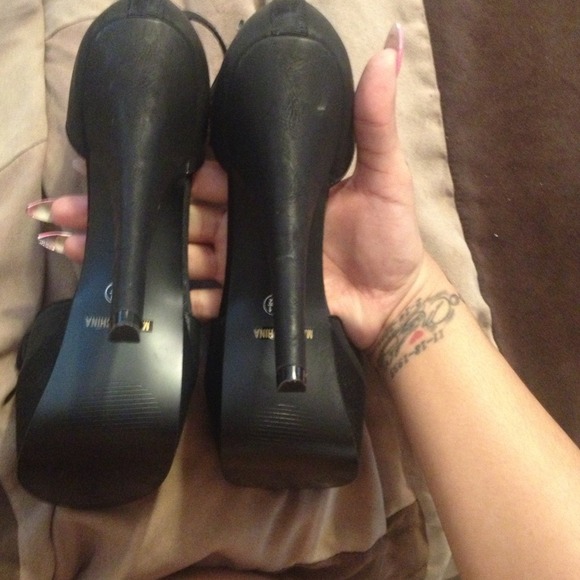 Black mary janes - Picture 2 of 3