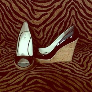 Aldo Bonou in Black!!!