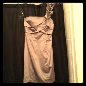Gray/Silver dress Size 3/4