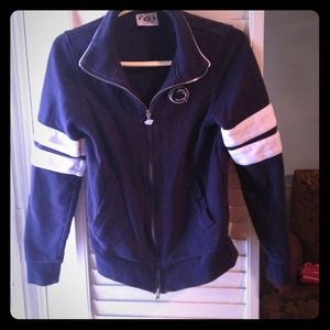 Penn State zip up hoodie!😍
