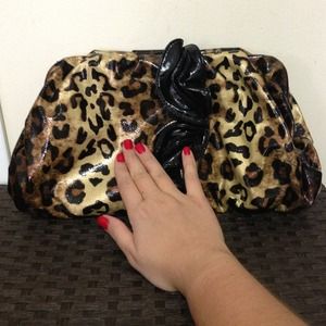 Leopard oversized clutch