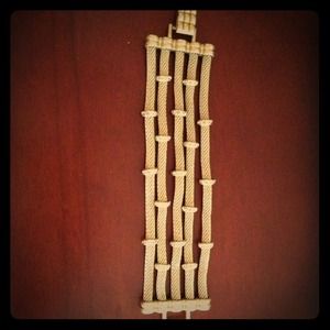 Mesh stranded bracelet with crystal accents