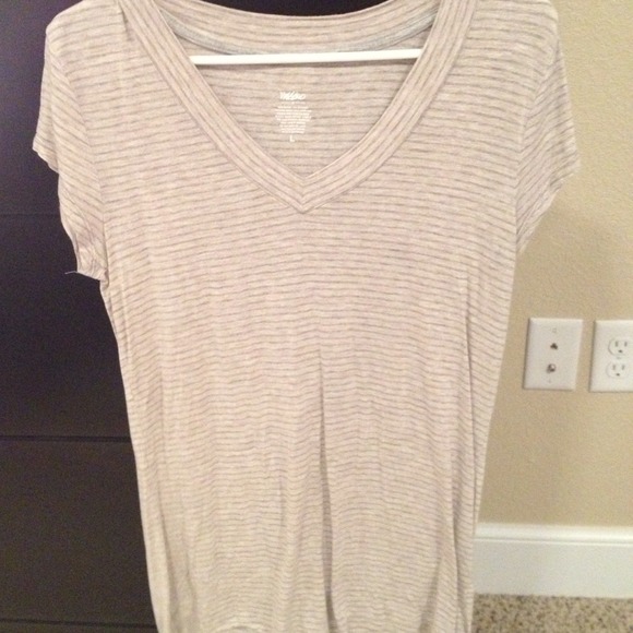 Stripped v neck