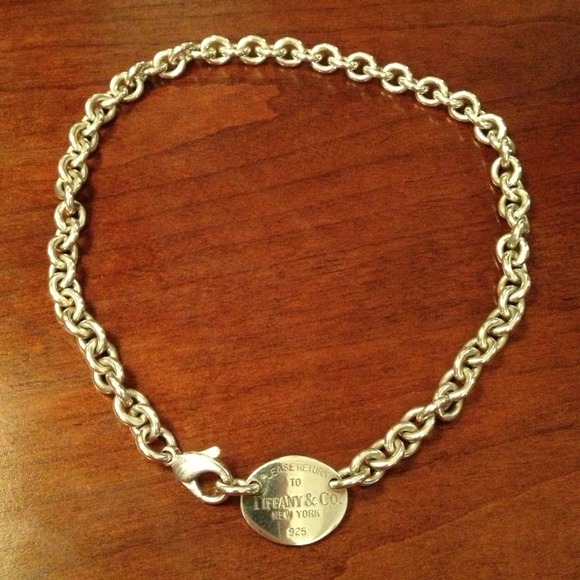 Tiffany & Co. Jewelry - 💢RESERVED💢 @altalong - Tiffany Oval Tag Necklace