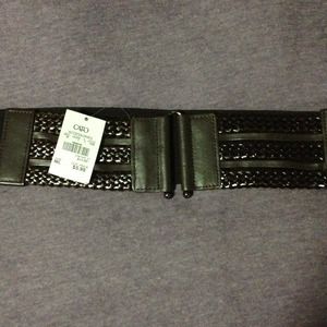 Sold in bundle Dark brown leather and elastic belt