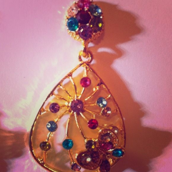 Teardrop with rhinestone butterfly