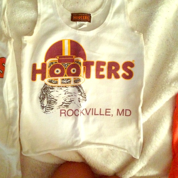 Official Hooters Football Top!