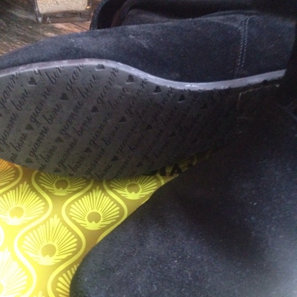 Gianni Bini Black Jack booties - Picture 2 of 4