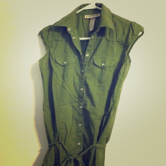 RESERVED!!! Army green short sleeved top