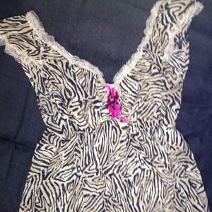 ❤Sold in a bundle ❤