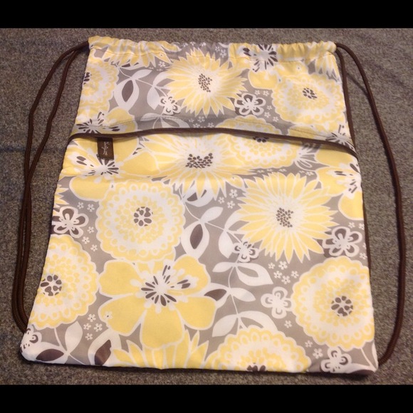 Thirty-One Yellow & Gray Cinch Sac w/Brown Strings