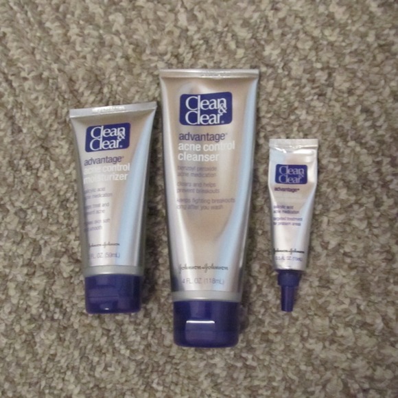 Clean & Clear Face Wash Kit