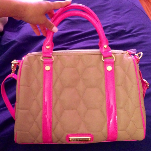 Steve Madden Satchel (70 through pp)