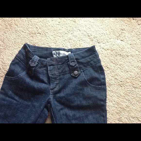 Jean shorts nice fit also stretch