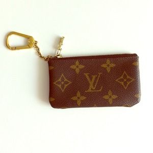 Louis Vuitton Coin Purse w Keychain