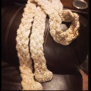 handmade: long braided scarf