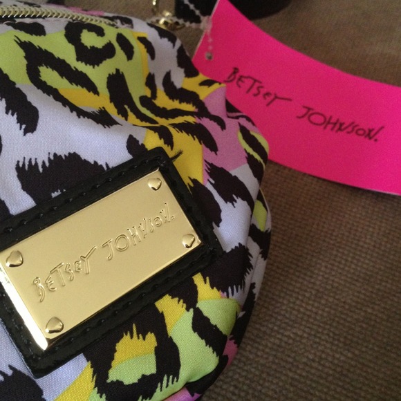 👜Colorful Leopard "G.I. Betsey" print in Pastel👜 - Picture 2 of 4