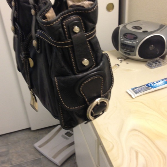 Purse - Picture 3 of 4