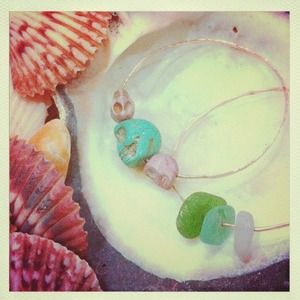 Skull and sea glass gold bangles