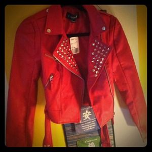 Red faux leather jacket❤