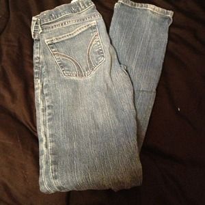 🚫Sold in Bundle🚫Hollister Skinnys med wash