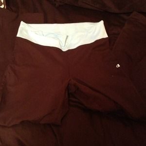 🚫Sold in Bundle🚫 Champion Yoga Pants.