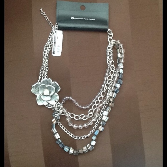 5 Tier Rippling Stone New York & Co. Necklace - Picture 1 of 2