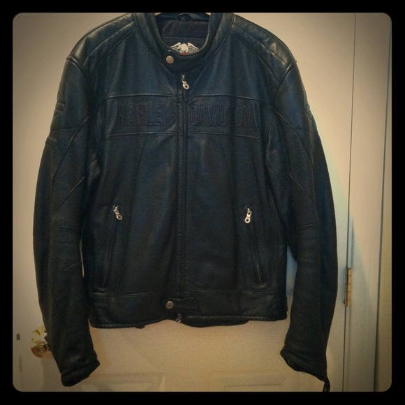 Harley Davidson  Other - Men's Harley Davidson leather riding jacket!