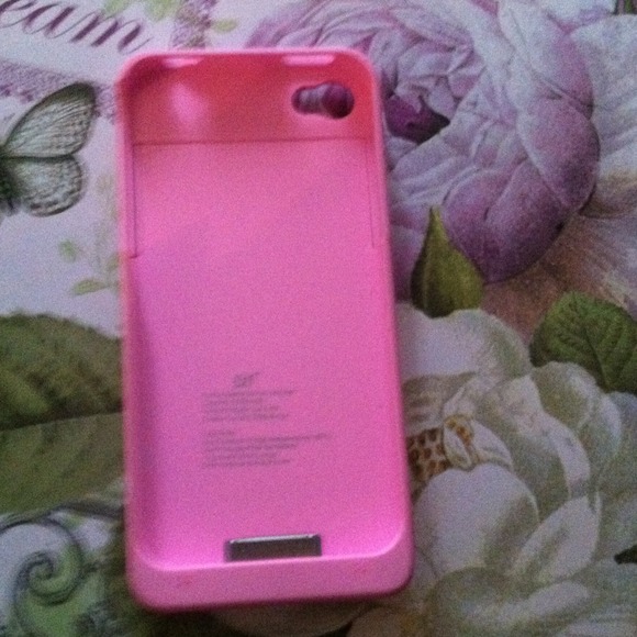 Pink iPhone 4S charging case .charges as u go . - Picture 2 of 2