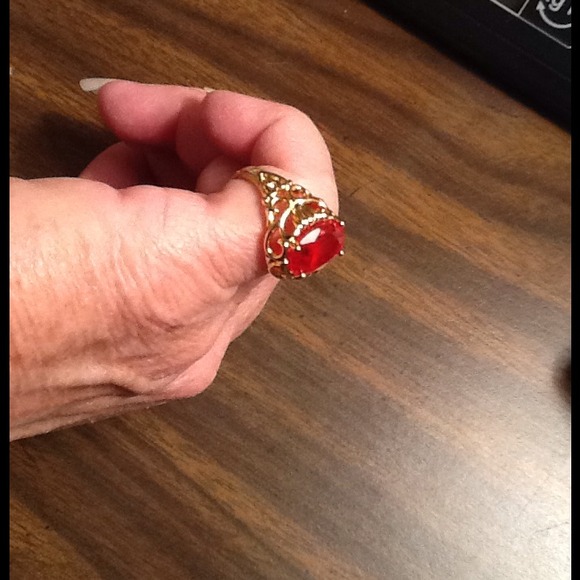 Ring - Picture 4 of 4