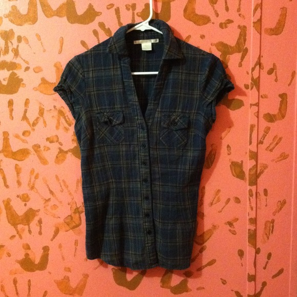 Charlotte Russe Tops - Dark blue plaid shirt