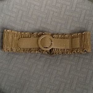Tan belt