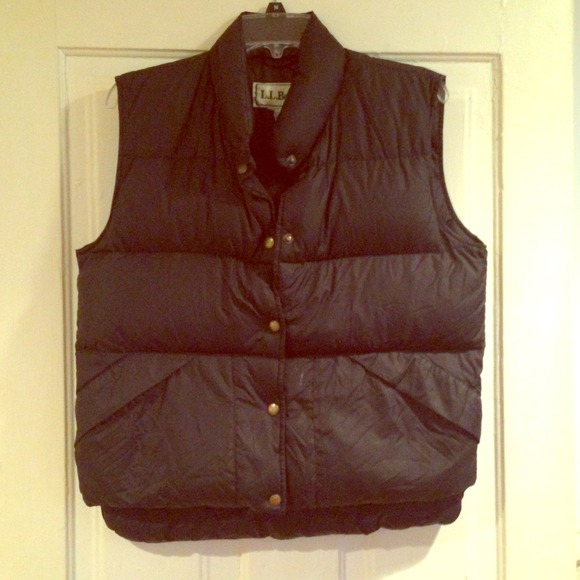 REDUCED: Black LL Bean down vest