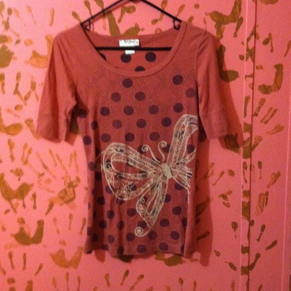 Pink pocka doted shirt