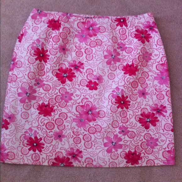 Ann Taylor Skirt!!!