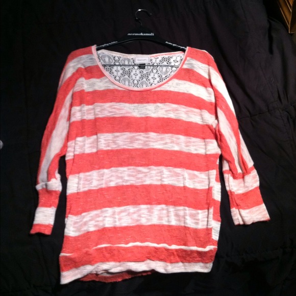 ❌SOLD❌Coral Striped Shirt w Lace back