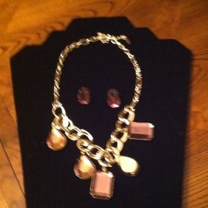 Brand new necklace set