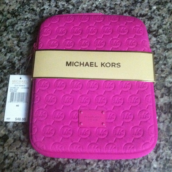 MICHAEL Michael Kors Other - Michael Kors IPad case