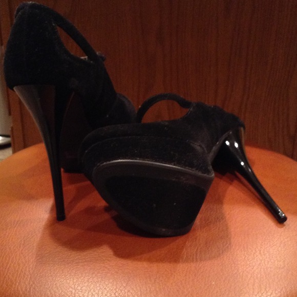 Black Velvet suede heel - Picture 2 of 3