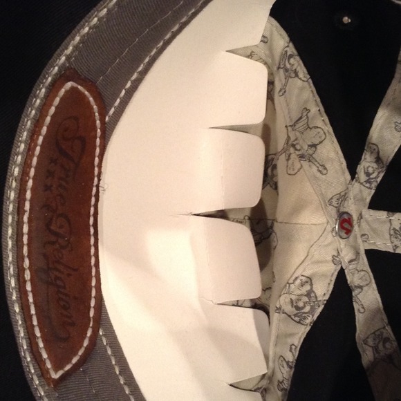 True Religion Hat - Picture 3 of 3