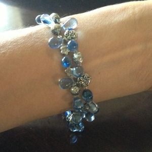 Blue teardrop and flower bracelet