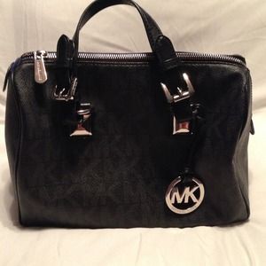 Michael Kors Grayson  medium logo