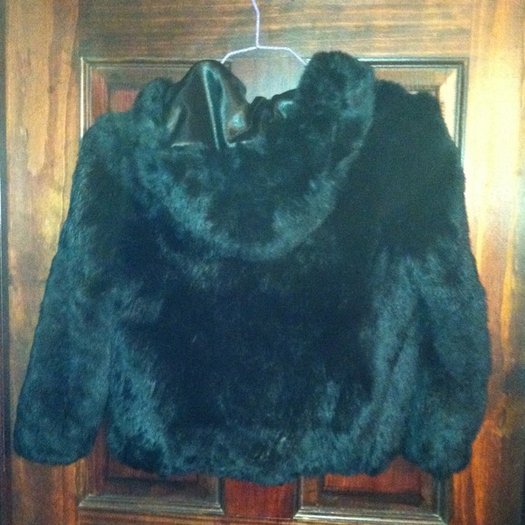 Knoles&Carter kids black fur coat - Picture 2 of 2