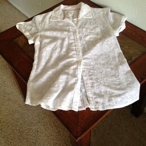 White Top with white flowers