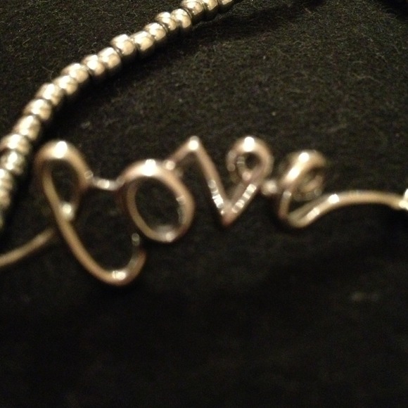 Silver "LOVE" bracelet. - Picture 2 of 3