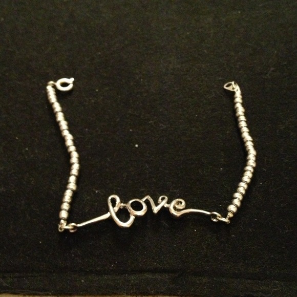 Silver "LOVE" bracelet. - Picture 3 of 3