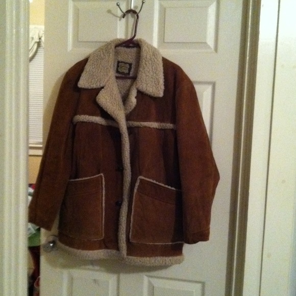 SOLD to @mamaduck43. Men's sheepskin jacket - Picture 1 of 3