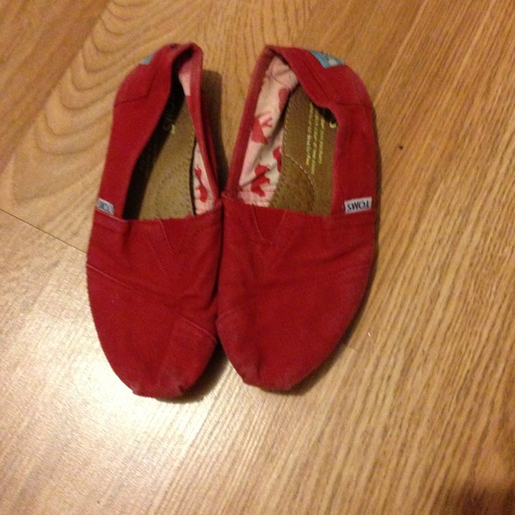Red toms